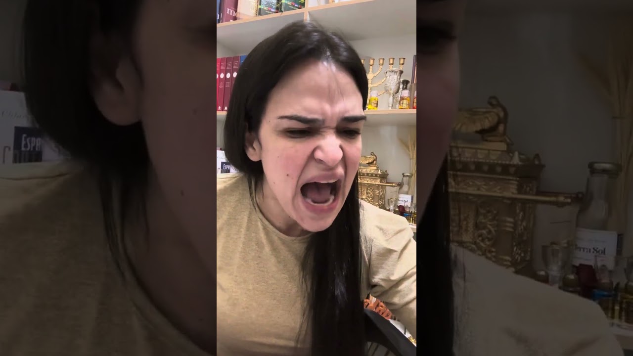 Haverá uma reunião com teu nome mulher!