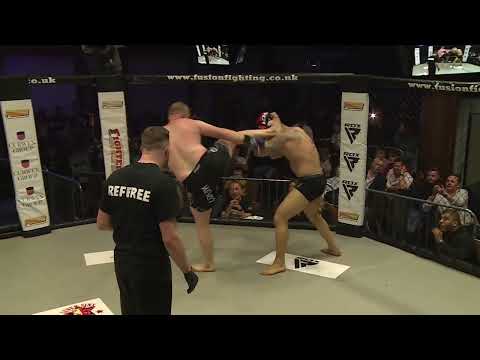 9 MAX ROBERTS VS ANDERSON SILVA  AMMY MMA