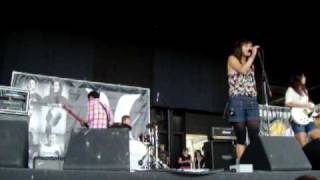 Meg &amp; Dia - Are There Giants Too, In the Dance