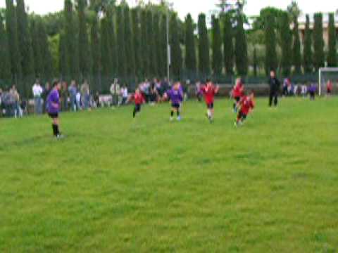 PICCOLI AMICI pianoscarano - tuscania.mov