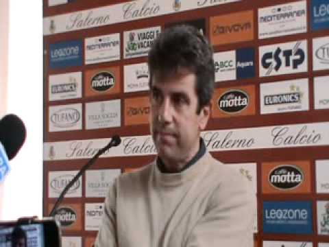 Conferenza stampa di mister Perrone (pre-Astrea).flv