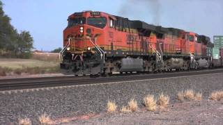 preview picture of video 'BNSF Curtis Hill at Quinlan, Oklahoma'