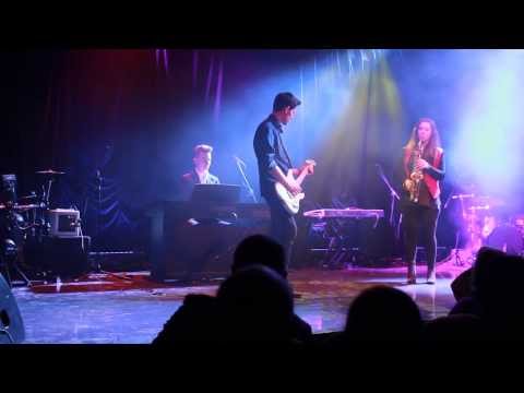 Domeyko Dzieciom 2014 - Lily was here - Bezimienni