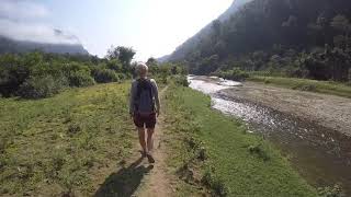 preview picture of video 'Peak climbing in Muang Ngoy, Laos'