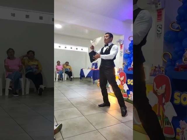 Vídeo relacionado con Trucos De Magia Infantiles,Juego De con 2 Tazas - Truco para Fiestas,para Reuniones Familiares Espectáculos Al Aire Libre Actuaciones En Vacaciones Fiestas De Cumpleaños