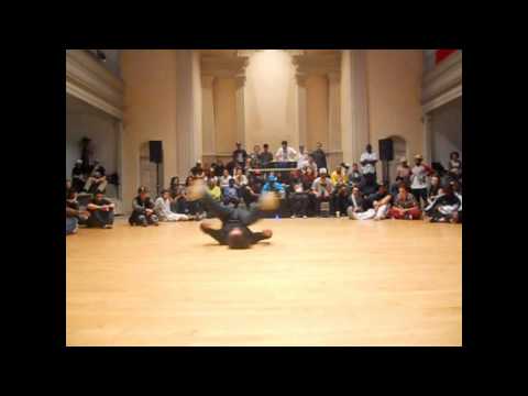 New York Throw Down Finals Whorah vs E Rock