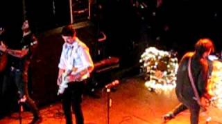 Butch Walker and the Black Widows preform Ladies and Gentlemen