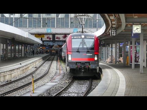 ÖBB Eurocity 87 im Railjetlook wird in München Hbf umgespannt