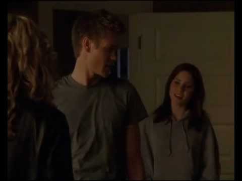 One Tree Hill - 109 - Peyton, Lucas & Brooke - [Lk49]