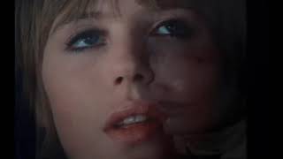 MARIANNE FAITHFULL    SCARBOROUGH FAIR