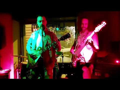 Dresda Code @ Mamamu