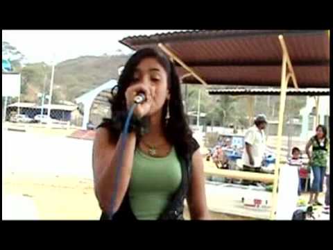 THALIA CLAVIJO - MIENTRAS YO VIVA