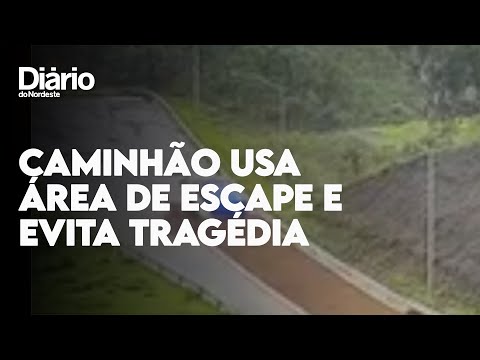 Caminhão de 17 toneladas usa área de escape evitando tragédia em MG