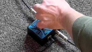 Video thumbnail for SolidGoldFX Formula 69 Fuzz Demo by Phil Vickman