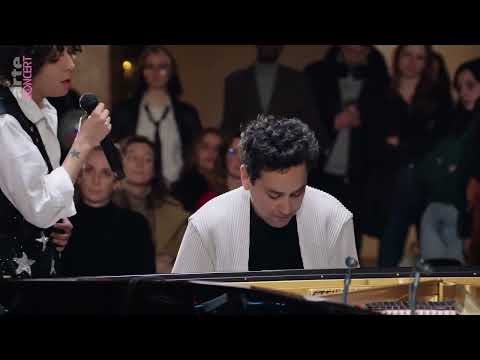 Gael Rakotondrabe & Léonie Pernet Ostinato / Les rênes du monde