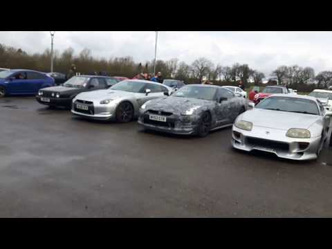 Nissan gtr 1100 bhp revving and popping 🚘🏎