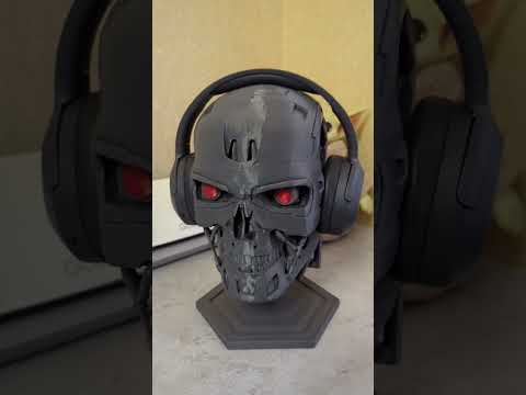 Терминатор Т-800 TERMINATOR держатель подставка для шлема каски наушников - фото 1 - id-p2523403817