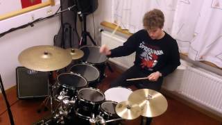 Yamaha Live Custom 7-Piece Drum Set