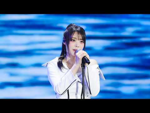 [8K] 260211 QWER '흰수염고래' 시연 직캠 @디어워즈 2026｜D-AWARDS 2026