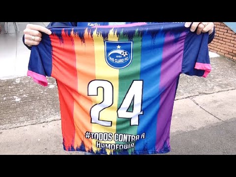 #TodosContraaHomofobia é a camisa vestida no Rio Claro FC