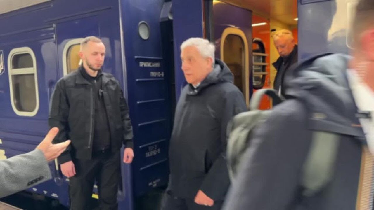 Il ministro degli Esteri Tajani arriva a Kiev per riunione capi diplomazie Ue