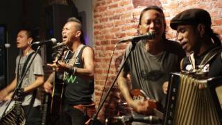 Download lagu Rencong Marencong - Marjinal Live at Earhouse mp3 Download lagu Rencong Marencong - Marjinal Live at Earhouse mp3