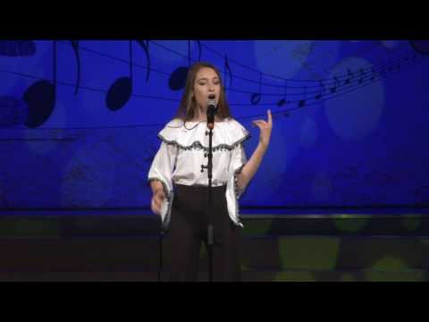 Lese Viviana  -  LOVE ON THE BRAIN