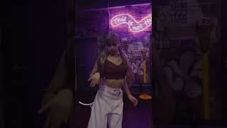 Download lagu Lisa dancing | malamente mp3