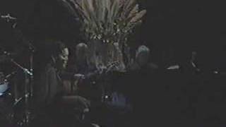 The Grass Is Blue - Norah