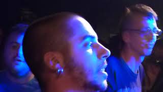 MANOLO KABEZABOLO Y LOS QUE NO DAN PIE CON BOLO - TUNA PUNK + PÓNGAME UN DYC