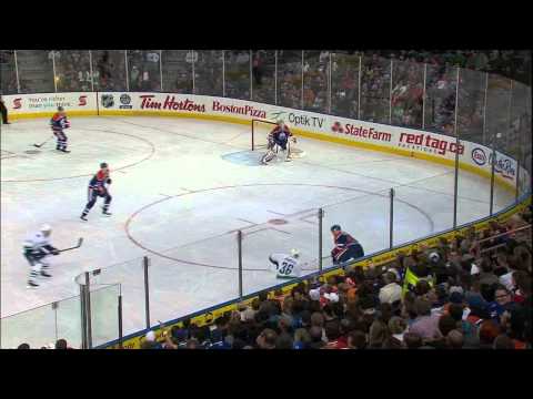 Justin Schultz wrister goal 3-2 April 27 2013 Vancouver Canucks vs Edmonton Oilers NHL Hockey