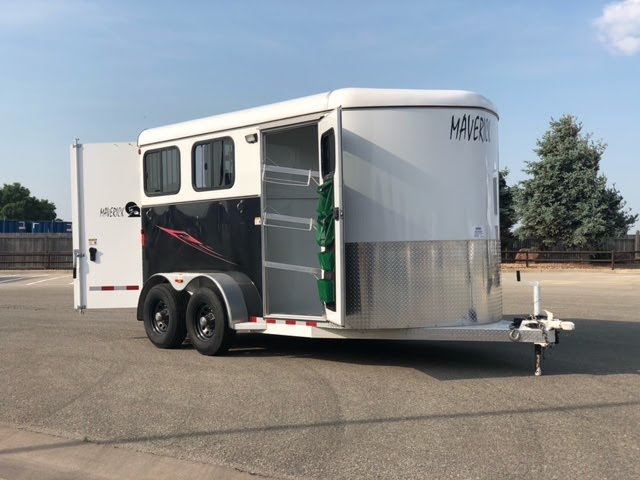 Preview image of 2019 Maverick Deluxe 2 Horse Bumper Pull youtube video