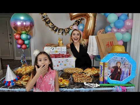 Lina'ya Sürpriz Doğum Günü Partisi Hazırlığımız! Çok Sevindi!