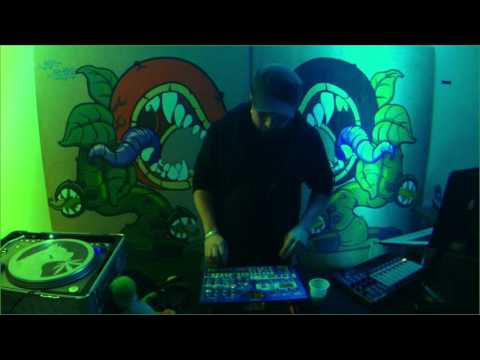 Live Korg Emx Mental Tribe By Alex Akss