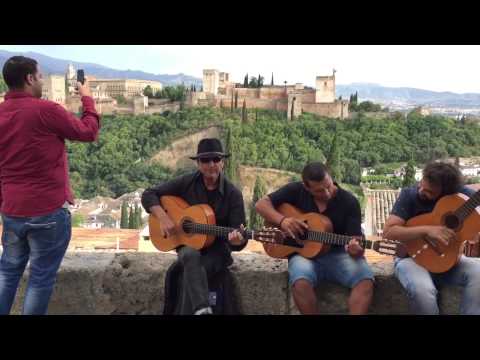 Grupo de guitarra espanhola em Granada, Espanha