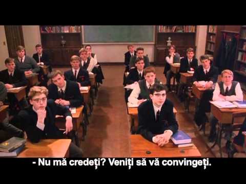 Bibliotecarul: un functionar, un specialist sau un model?