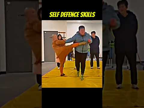 Self Defense Skills 💥 #shots #usashorts #america #thaiboxing #mma #ytshorts #yt #fighter