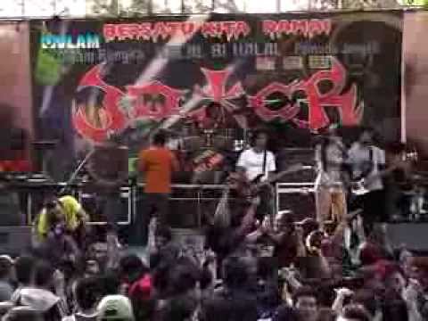 tenangno pikirmu _ Q lo cuek