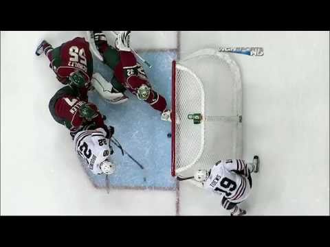 Nicklas Backstrom amazing glove save on Toews - NHL WGN Feed