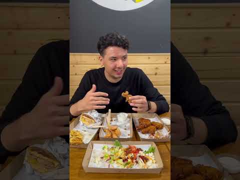 REKLÁM // ENNYIT bír enni egy vékony tanár... 👨‍🏫🍗 Pesti pipi! #reklám #hypevonat #pestipipi