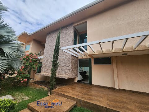 [Sobrado de esquina Condomínio Jardins Madri, 655 m2 de lote, 425 de construção, 4 suítes e piscina.]