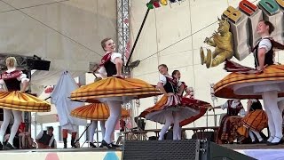 German Folk Dance - Die Thüringer Spinnstube