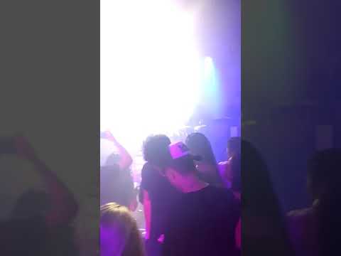 Reestreia da banda Rapazona /musica autoral -Amiga putiane/falciane.  BOATE FOLLOW