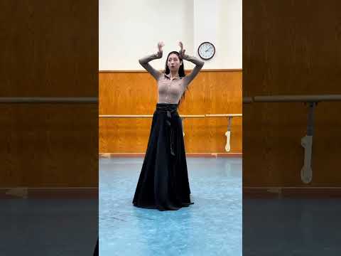 Uyghur Dance - Oynasun