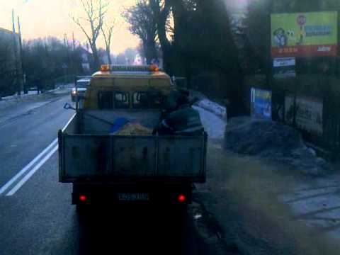 Ciężka praca drogowców