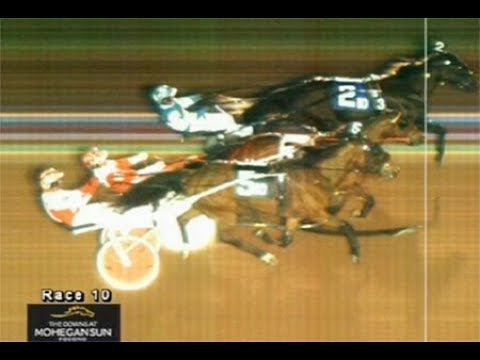 3 yo Kimberlee & Jim Marohn Jr/Åke Svanstedt wins in 1.53,3 (1.10,6) at Pocono Downs.