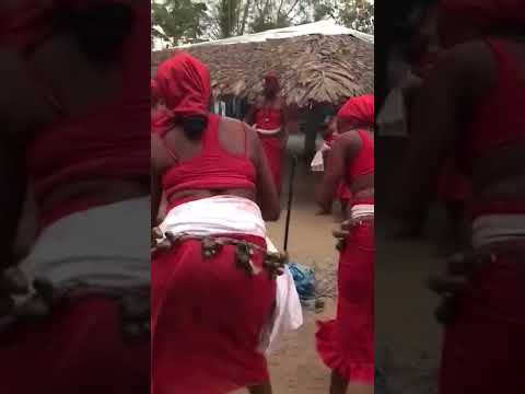 Danse Mabundi Mes racines, Ma culture,  ma tradition Bwiti.