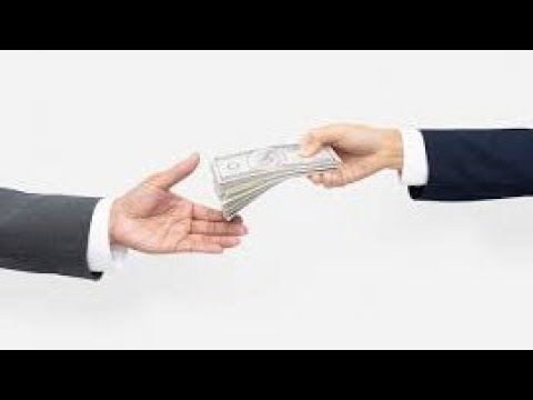 OKULOOTA NGA BAKUWA SSENTE ( DREAMING WHEN YOU ARE RECEIVING MONEY)