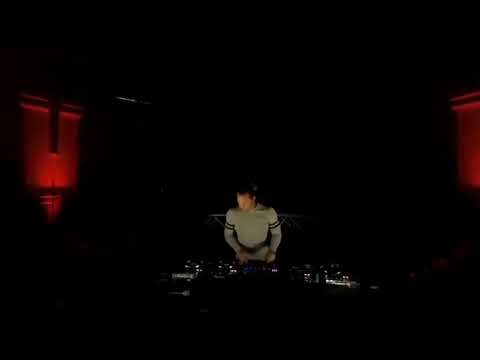 Kaaze - ID w/ Sia - Move Your Body (Revealed 360° Koepelkerk, Amsterdam)