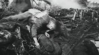 Download lagu Realistic WW1 battle sounds (creeping barrage) mp3